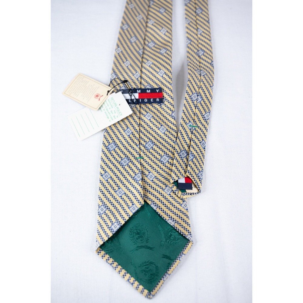 Vintage Tommy Hilfiger Silk Tie Mens Yellow New Geometric Crest Pattern Necktie - Picture 4 of 5